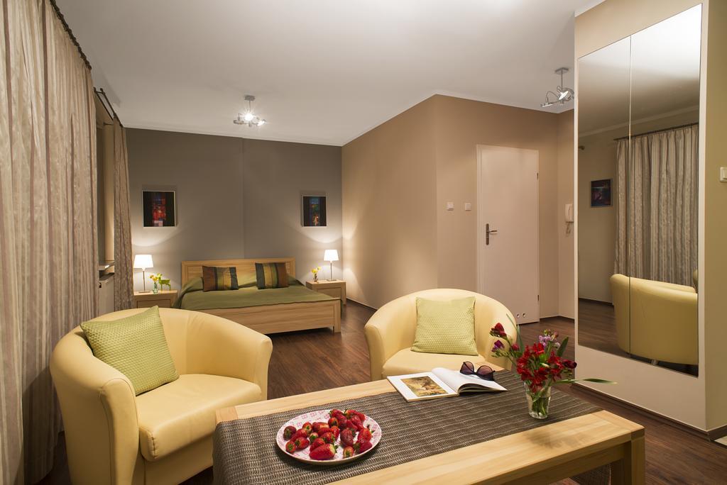 Apartamenty Tww Ochota Warschau Exterior foto