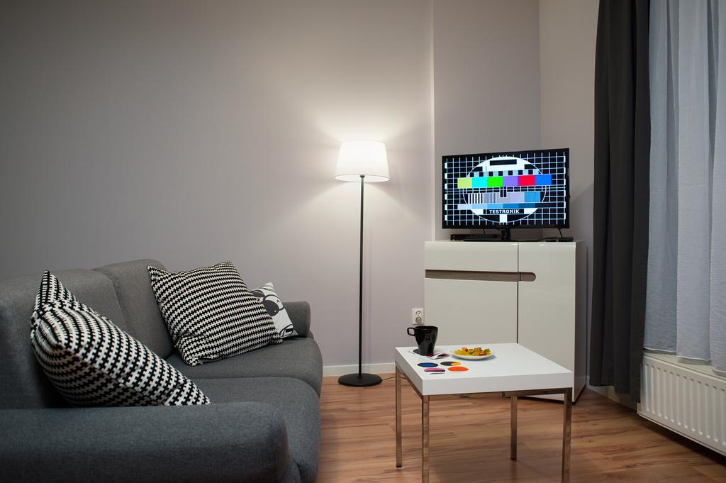 Apartamenty Tww Ochota Warschau Zimmer foto