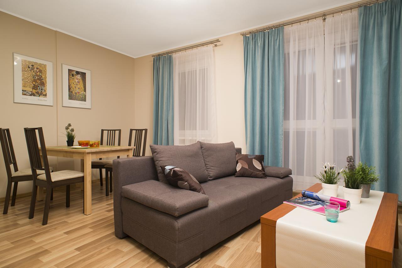 Apartamenty Tww Ochota Warschau Exterior foto