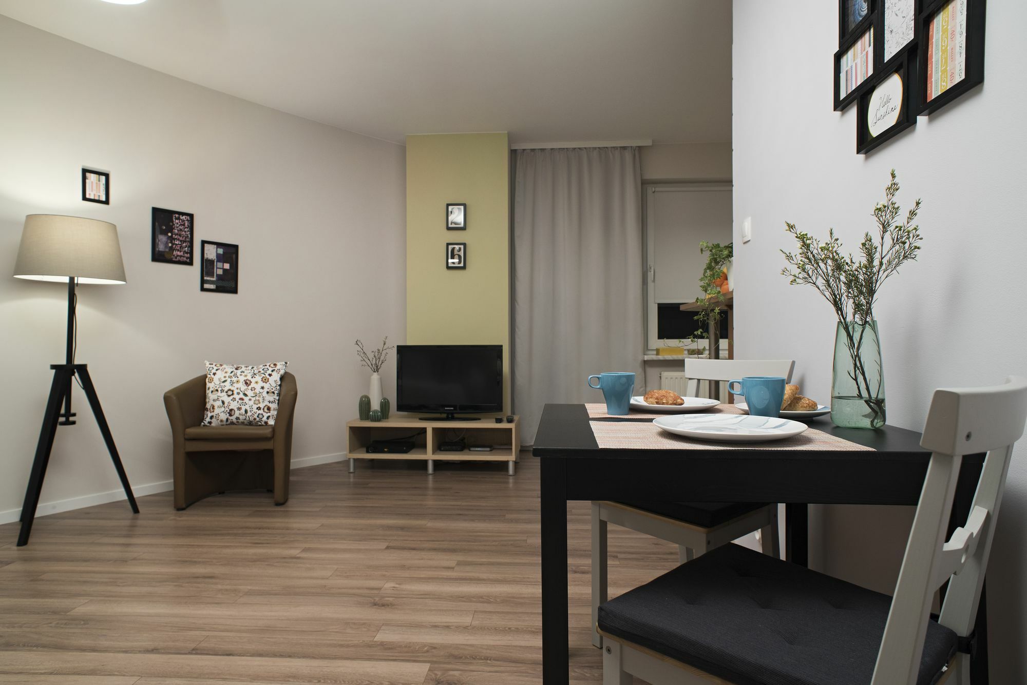 Apartamenty Tww Ochota Warschau Exterior foto