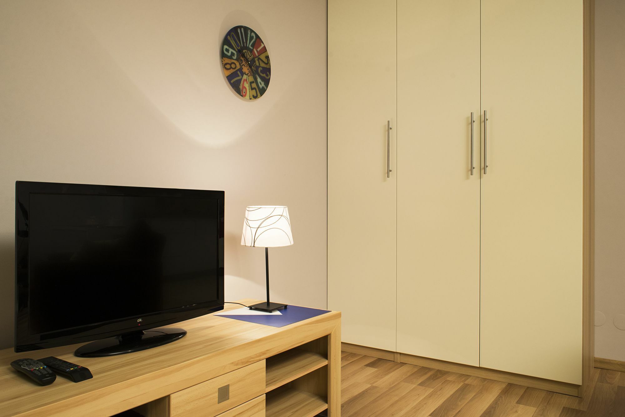 Apartamenty Tww Ochota Warschau Exterior foto