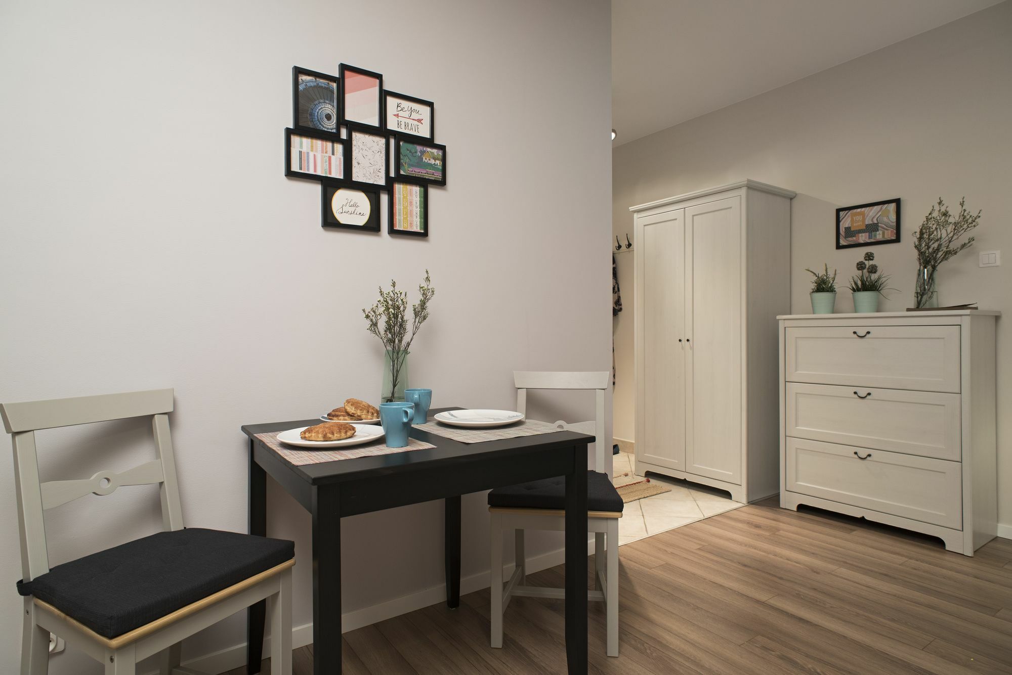 Apartamenty Tww Ochota Warschau Exterior foto